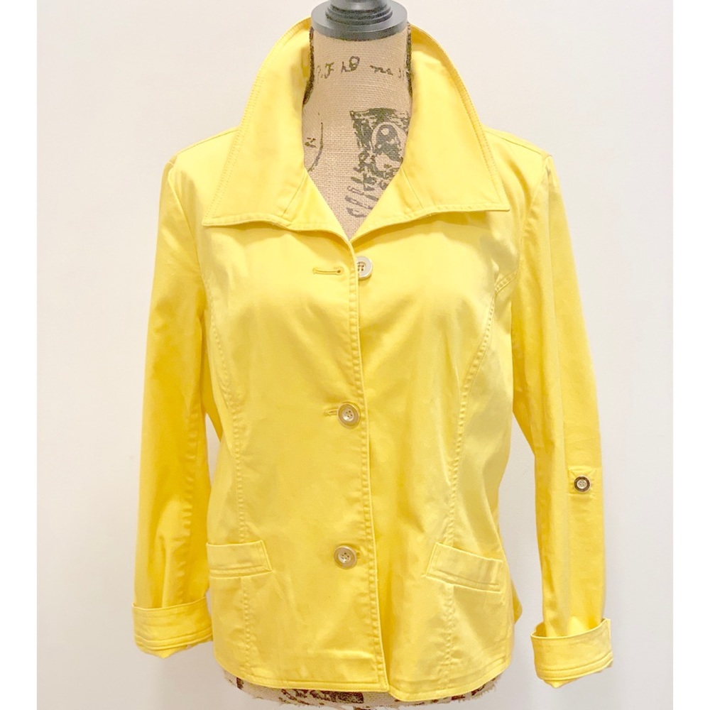 🌼Beautiful Charter Club Yellow Blazer🌼